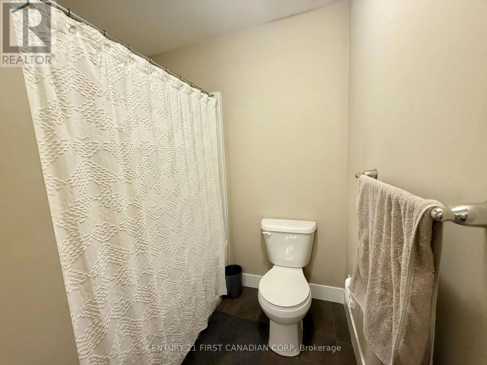 139 - 1960 DALMAGARRY ROAD, #139