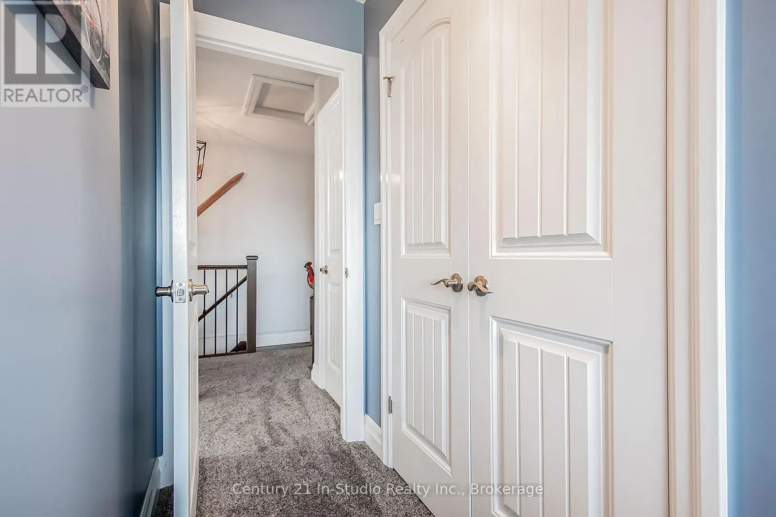 1 - 301 TELFORD TRAIL, #1