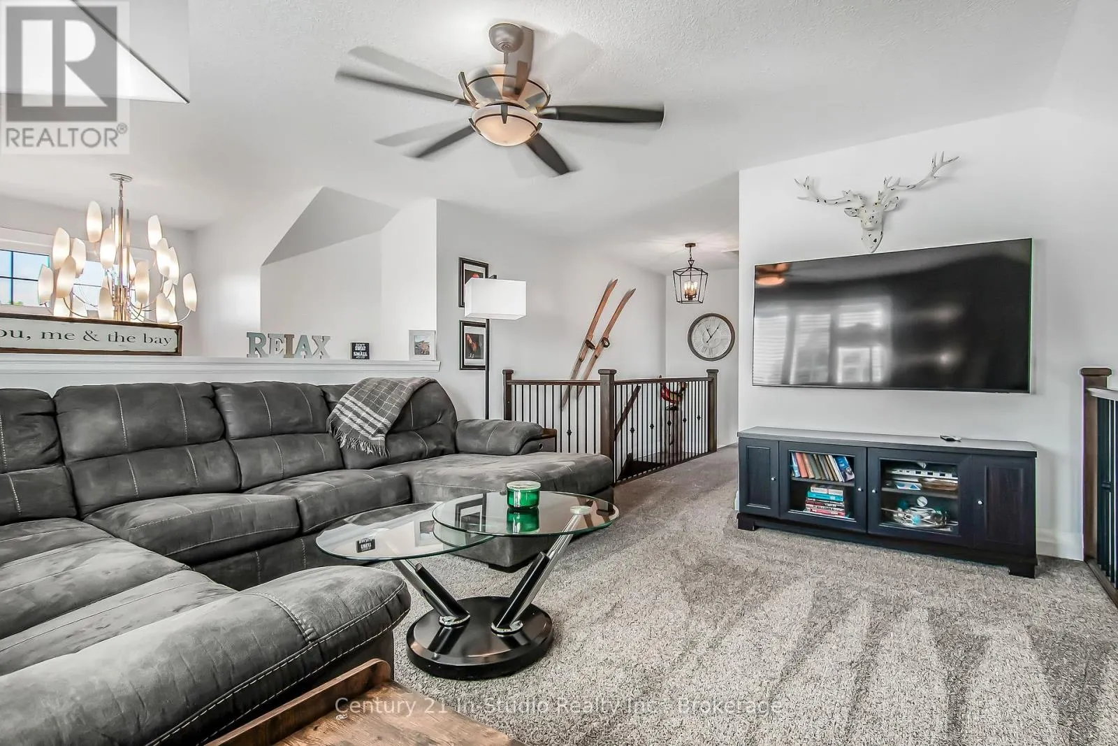 1 - 301 TELFORD TRAIL, #1