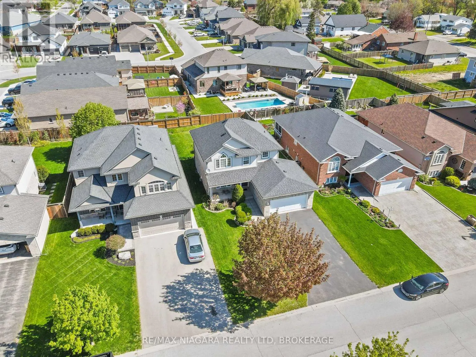 66 HUNTER DRIVE