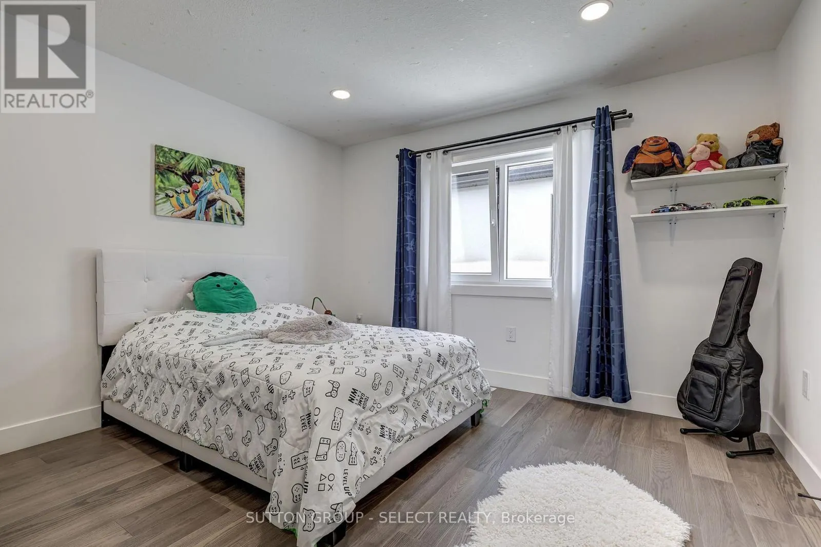144 WINLOW WAY
