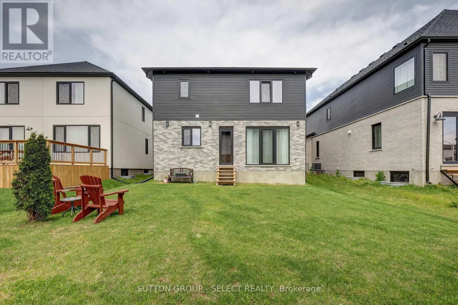 144 WINLOW WAY