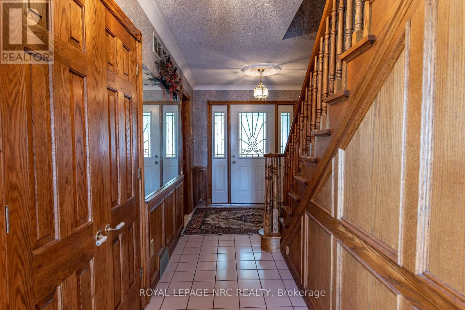 3 ELMVALE CRESCENT