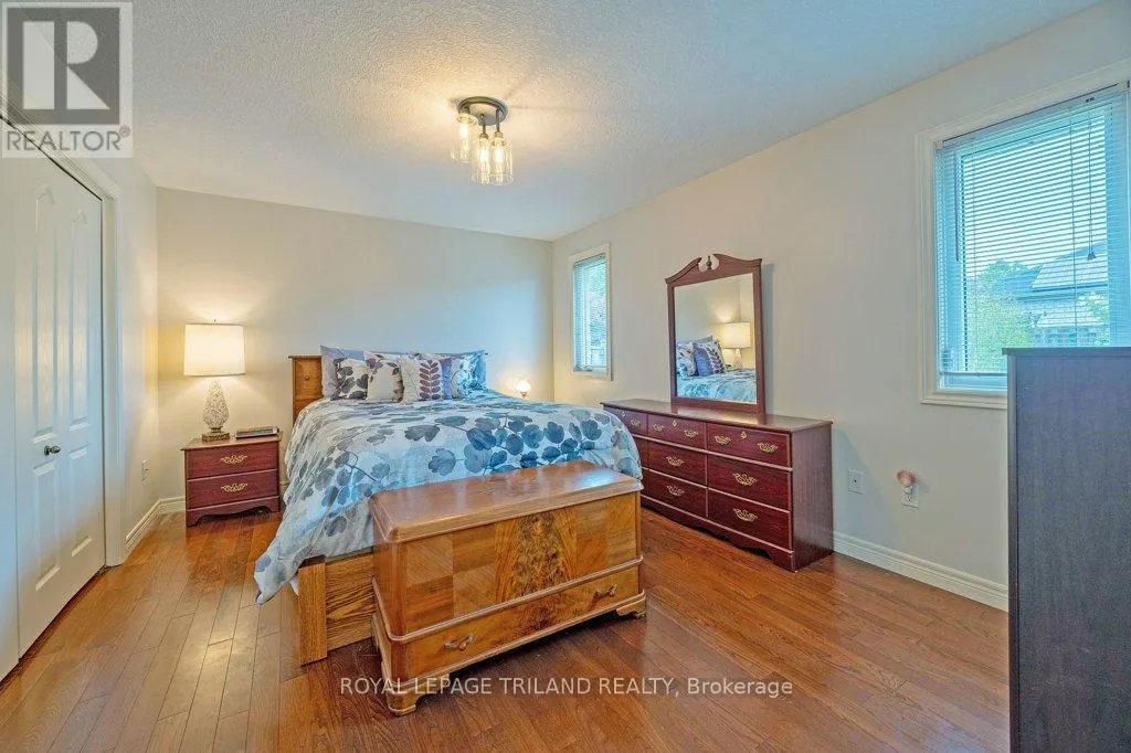 106 HAGERMAN CRESCENT