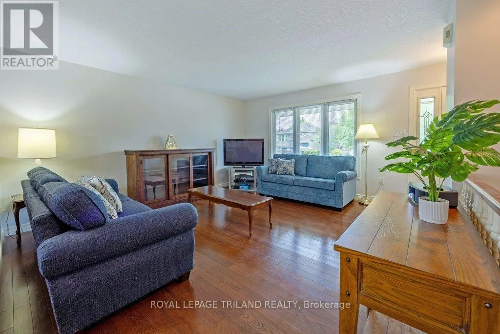106 HAGERMAN CRESCENT