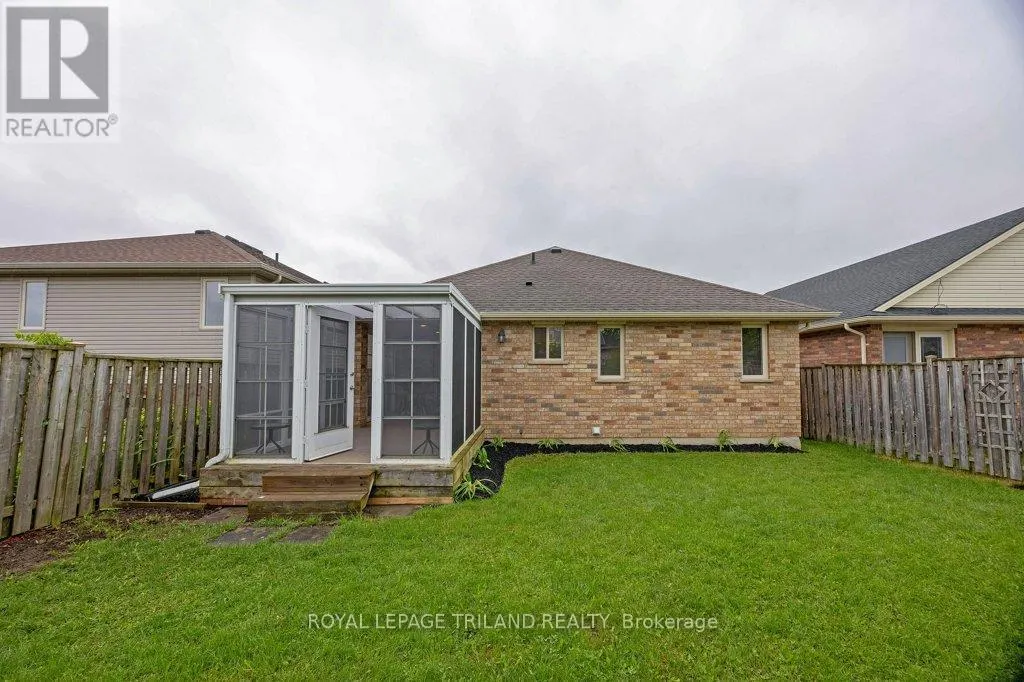 106 HAGERMAN CRESCENT