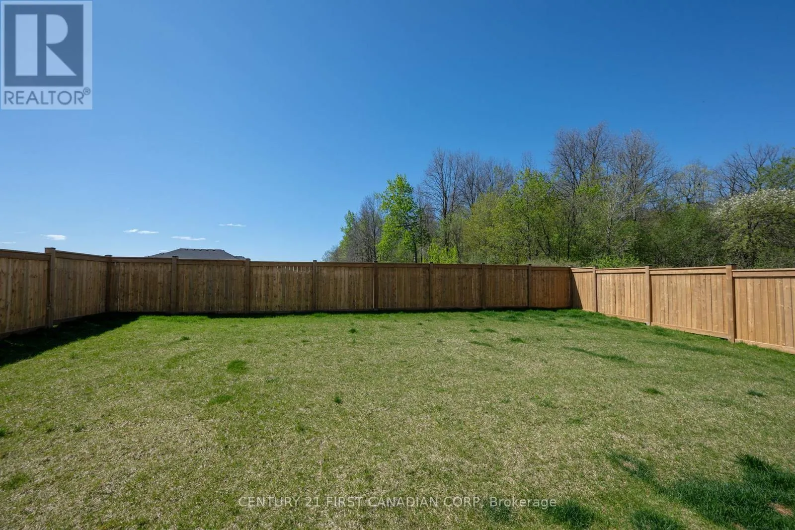 5 HARTLAND CIRCLE