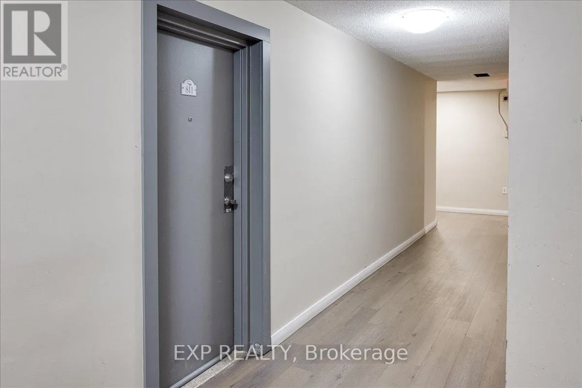 811 - 583 MORNINGTON AVENUE, #811