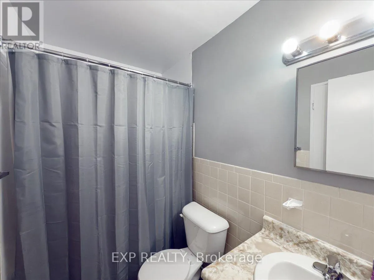 811 - 583 MORNINGTON AVENUE, #811