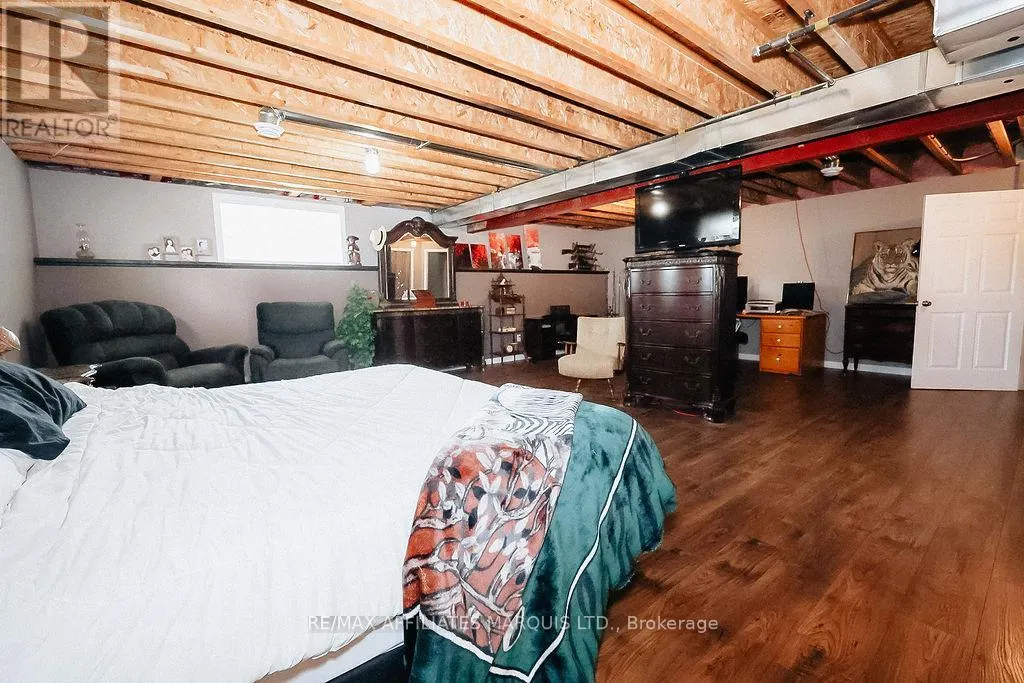 133 ST GEORGE STREET E