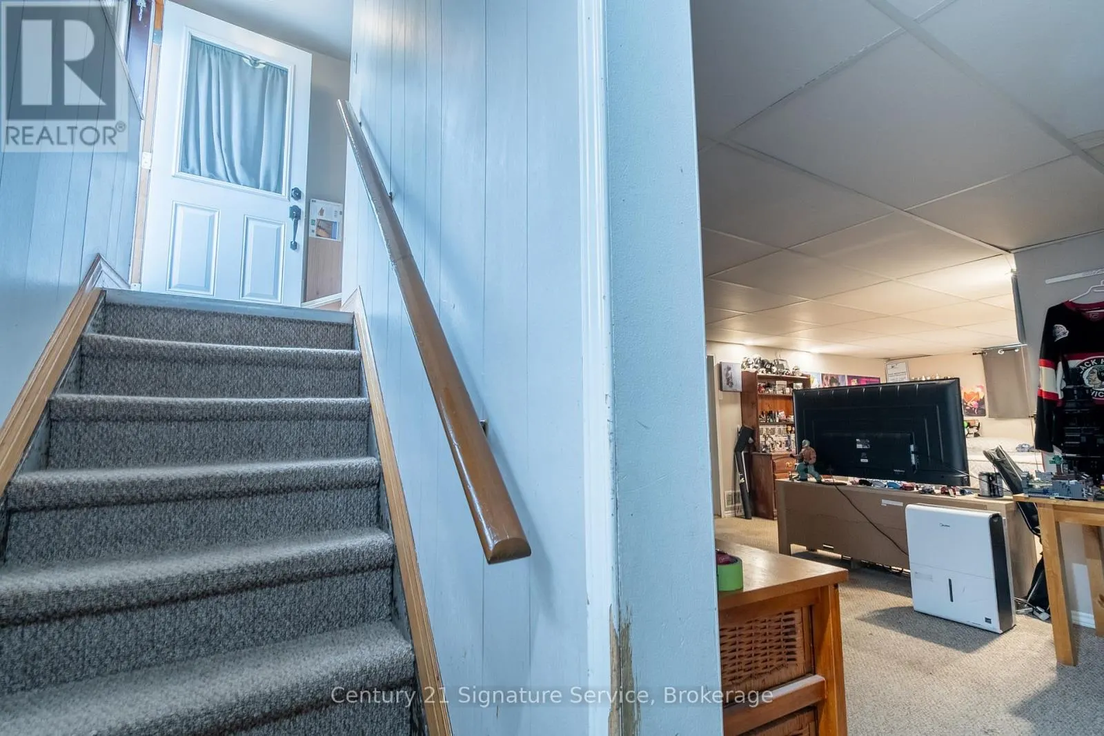 523 CLARENCE STREET