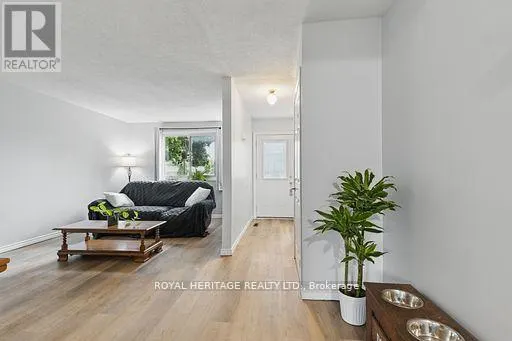 10 - 482 SPRINGBANK AVENUE N, #10