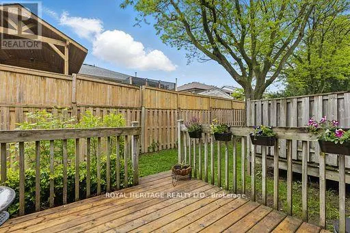 10 - 482 SPRINGBANK AVENUE N, #10