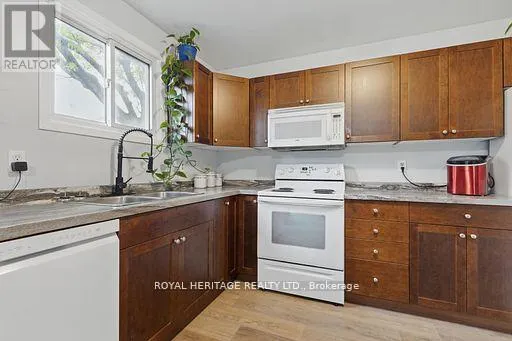 10 - 482 SPRINGBANK AVENUE N, #10