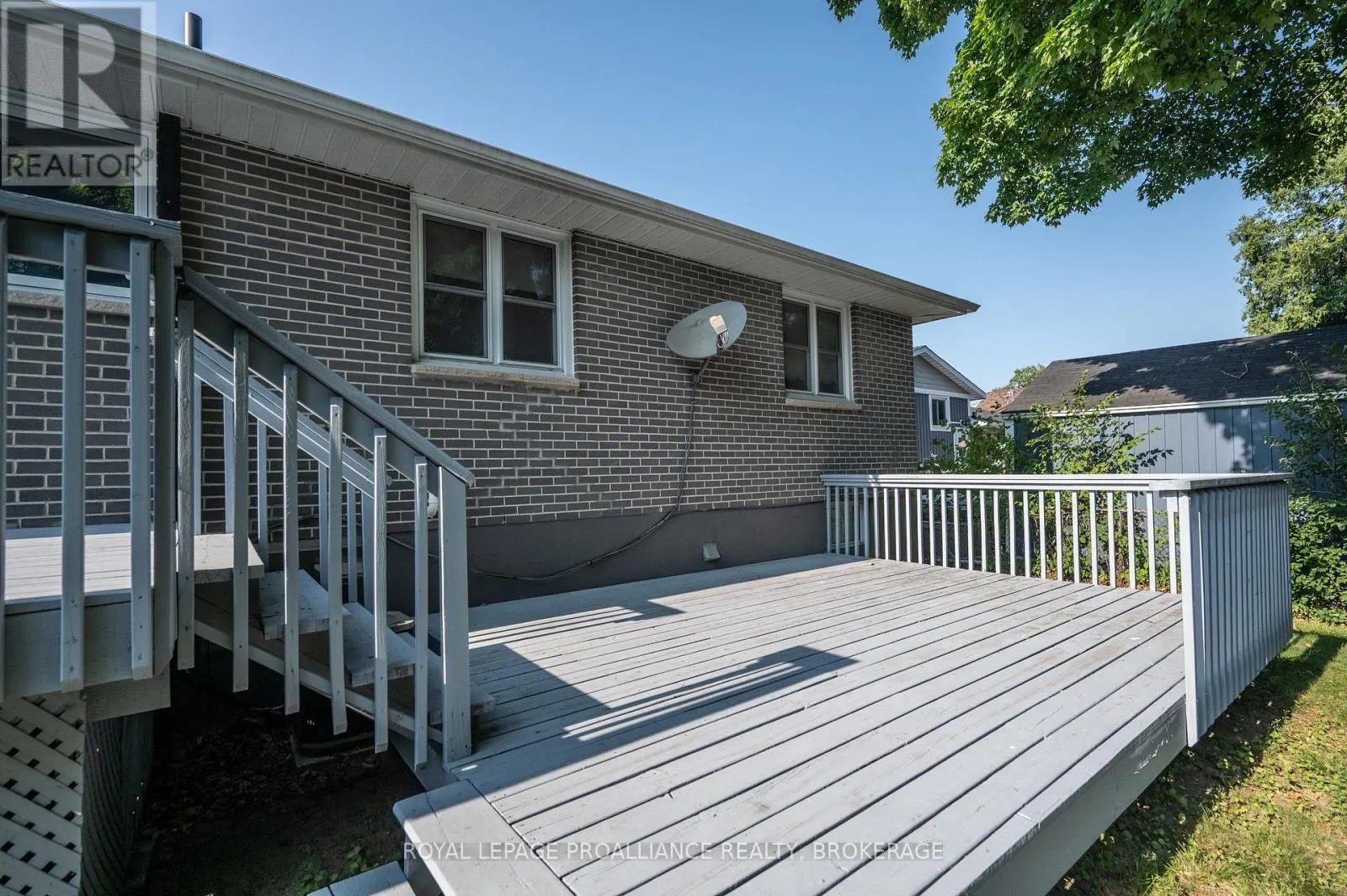 855 WOODBINE ROAD