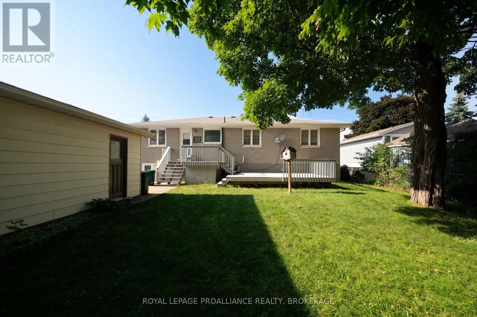855 WOODBINE ROAD