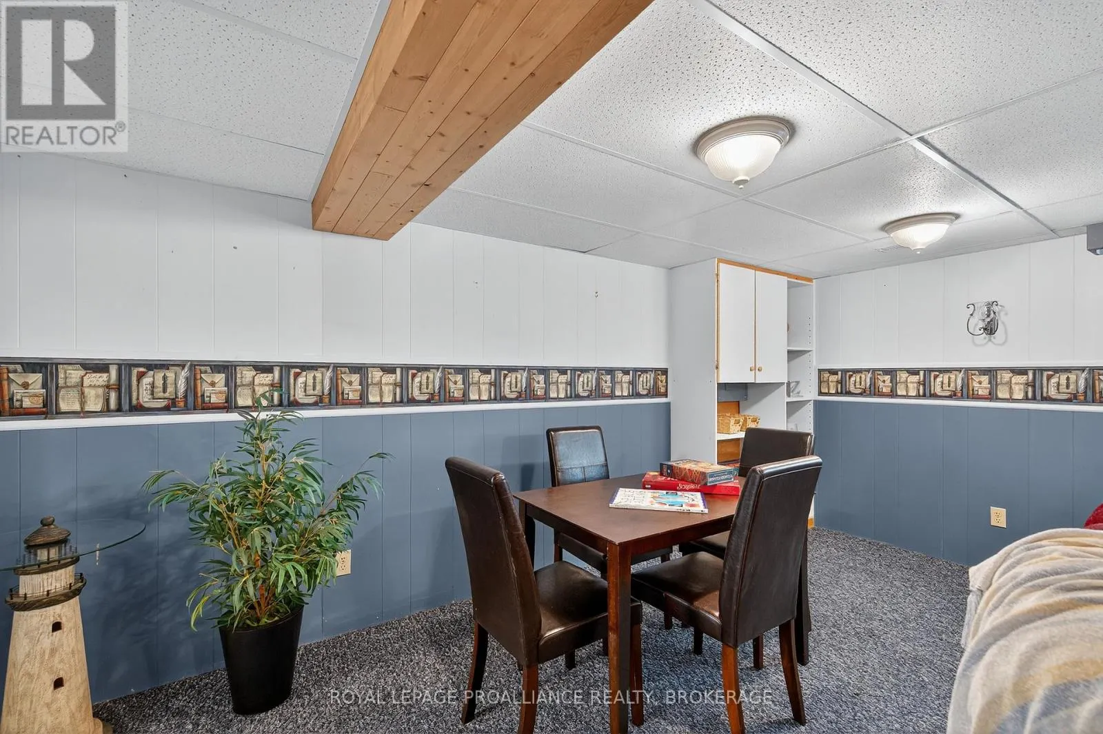 855 WOODBINE ROAD