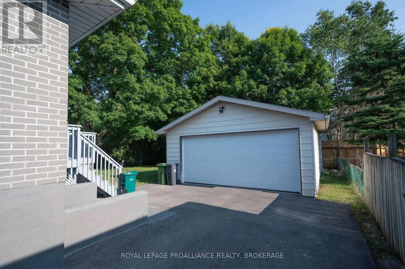 855 WOODBINE ROAD