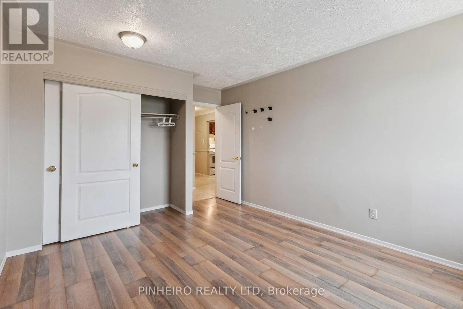 309 - 727 DEVERON CRESCENT, #309