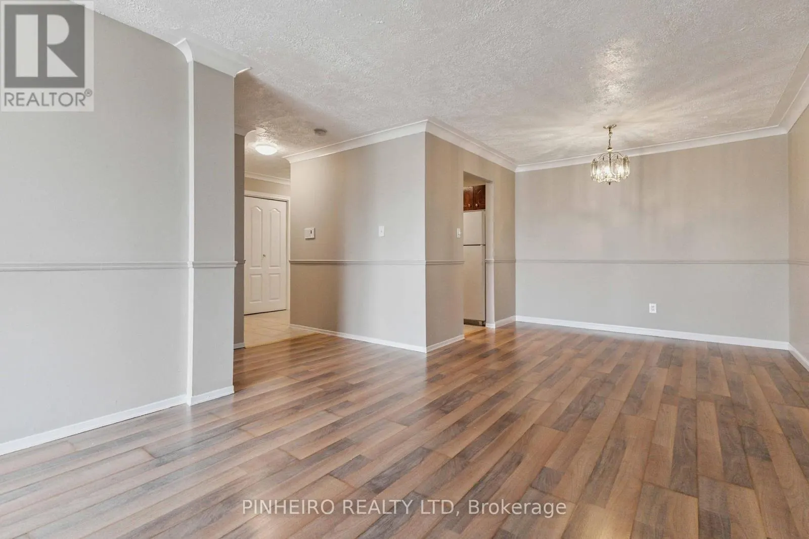 309 - 727 DEVERON CRESCENT, #309