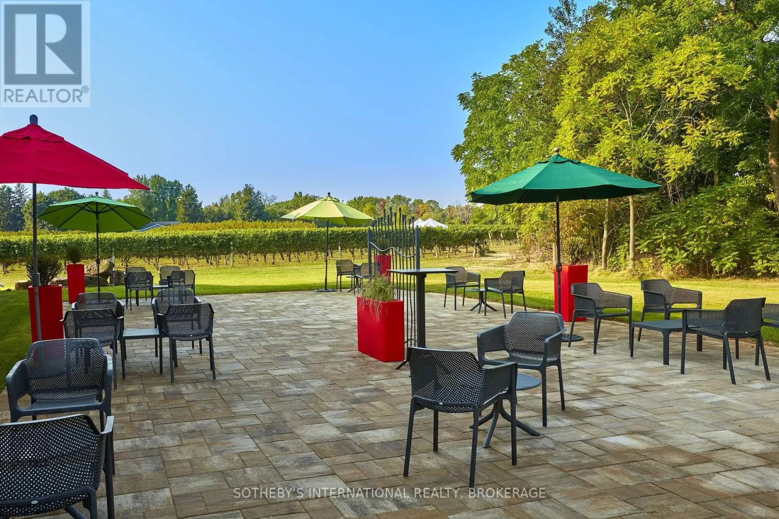 1339 LAKESHORE ROAD