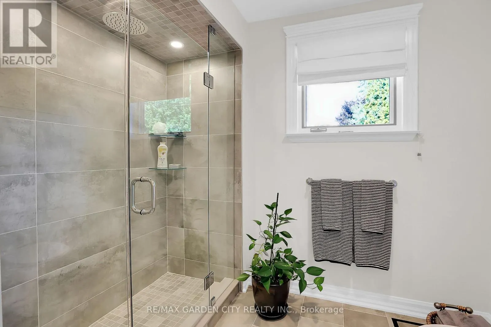 3623 GLEN ELGIN DRIVE