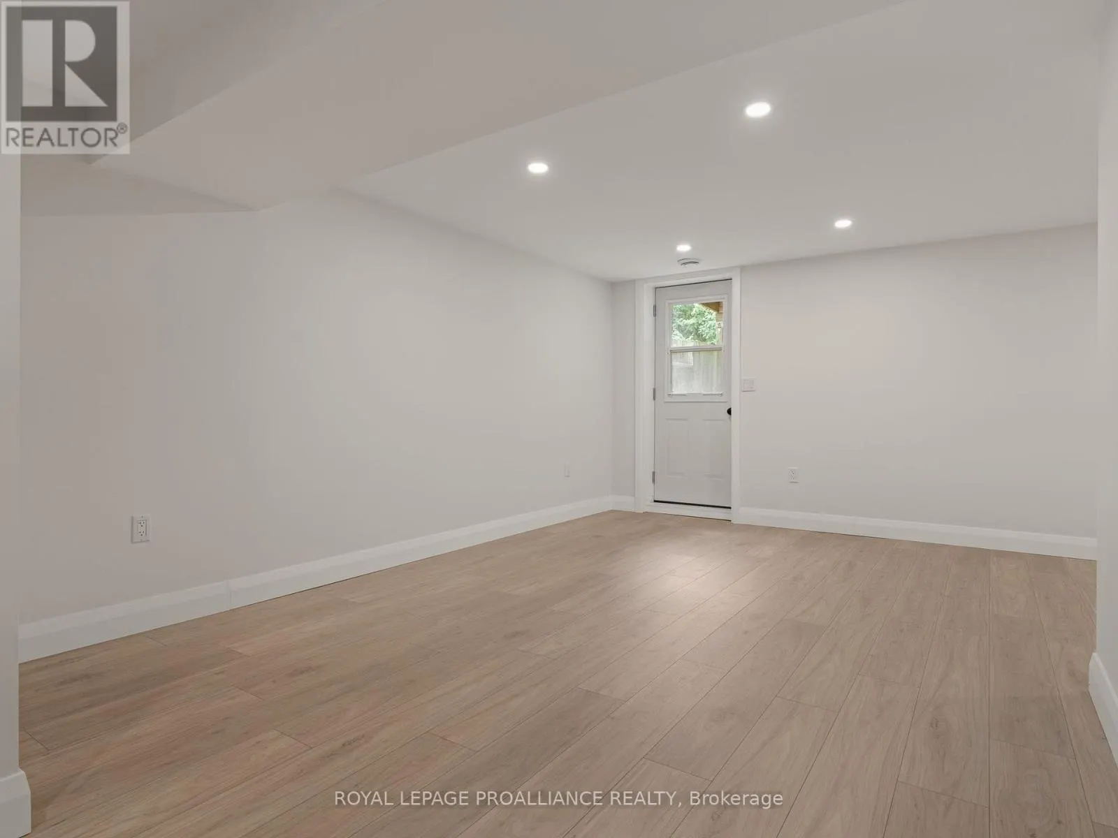 41 HIGHLAND DRIVE