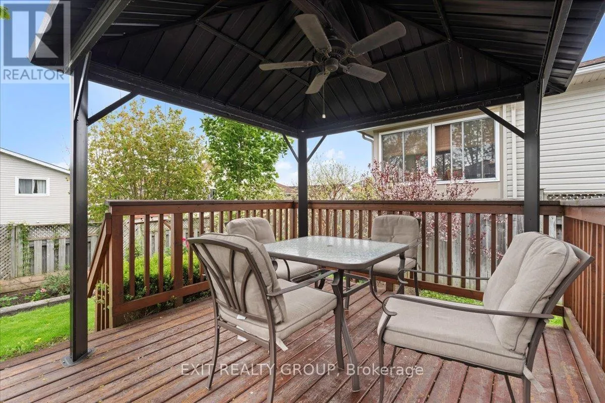 41 FARADAY GARDENS