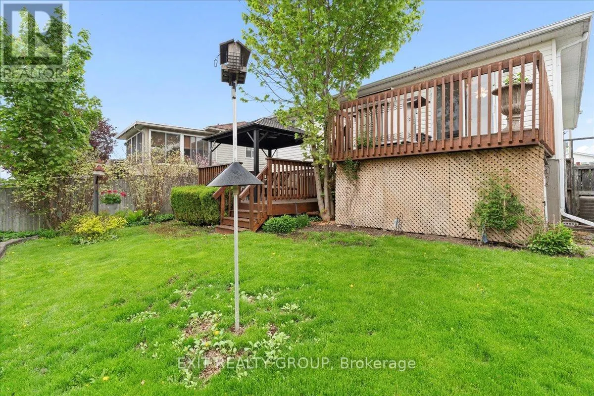 41 FARADAY GARDENS