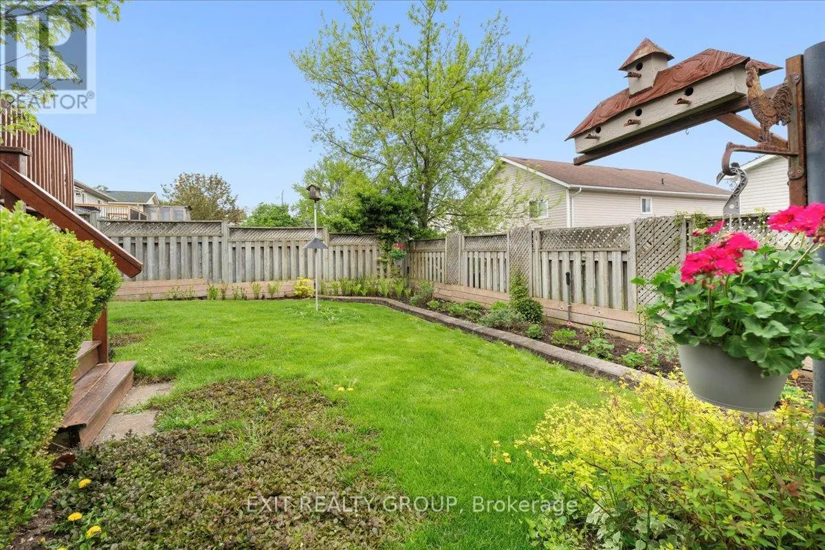 41 FARADAY GARDENS