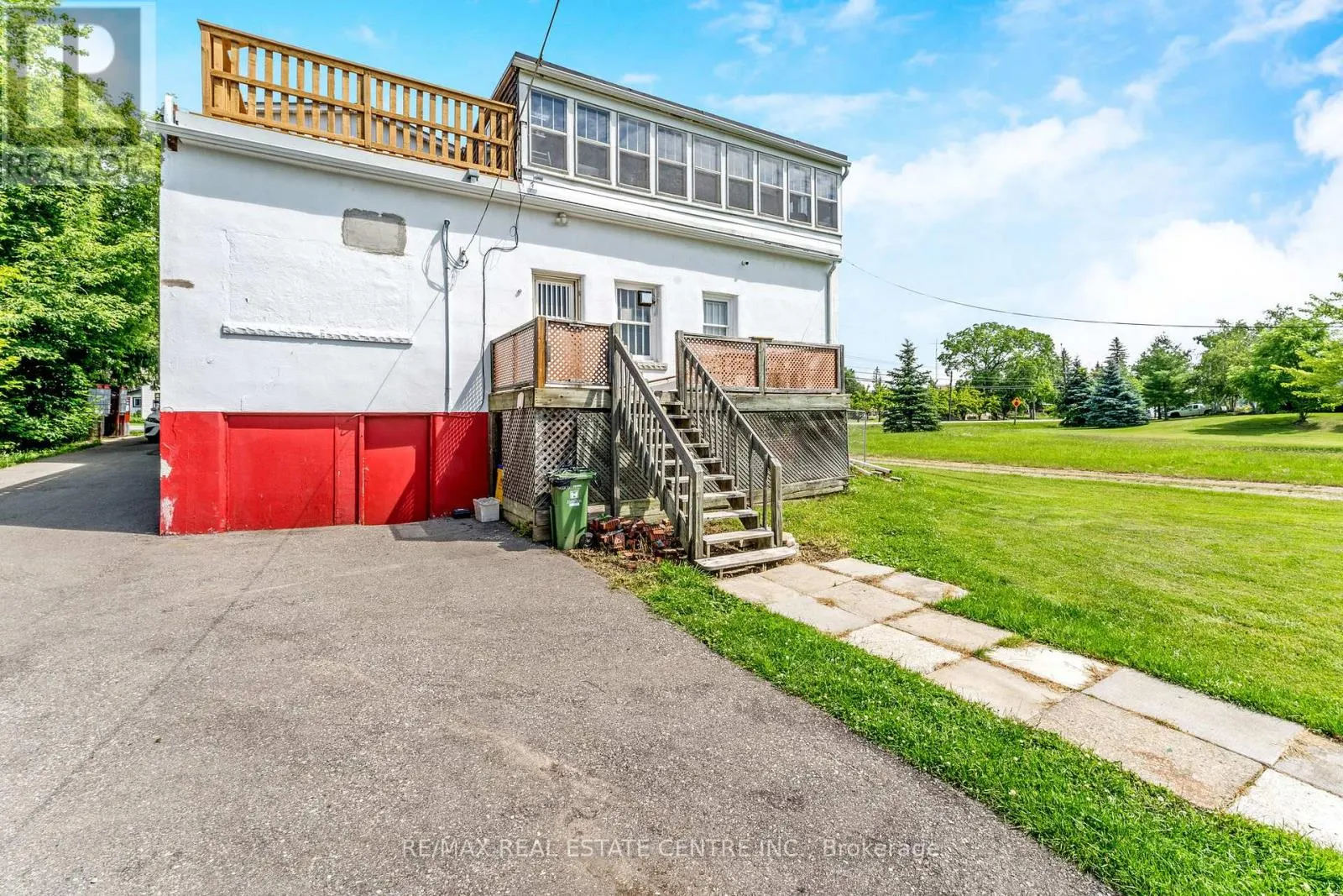 338 5 CONCESSION W