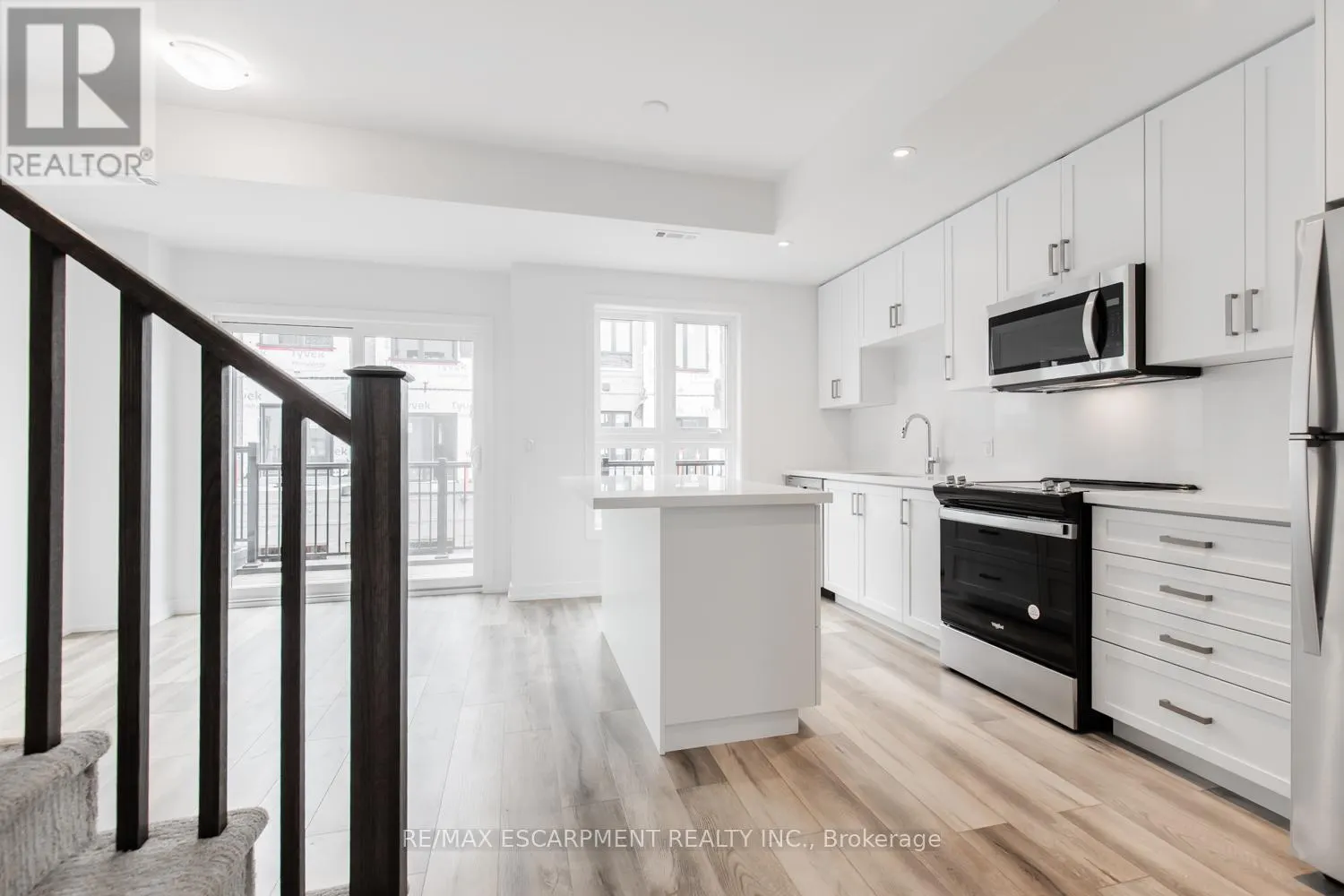 207 BURKE STREET