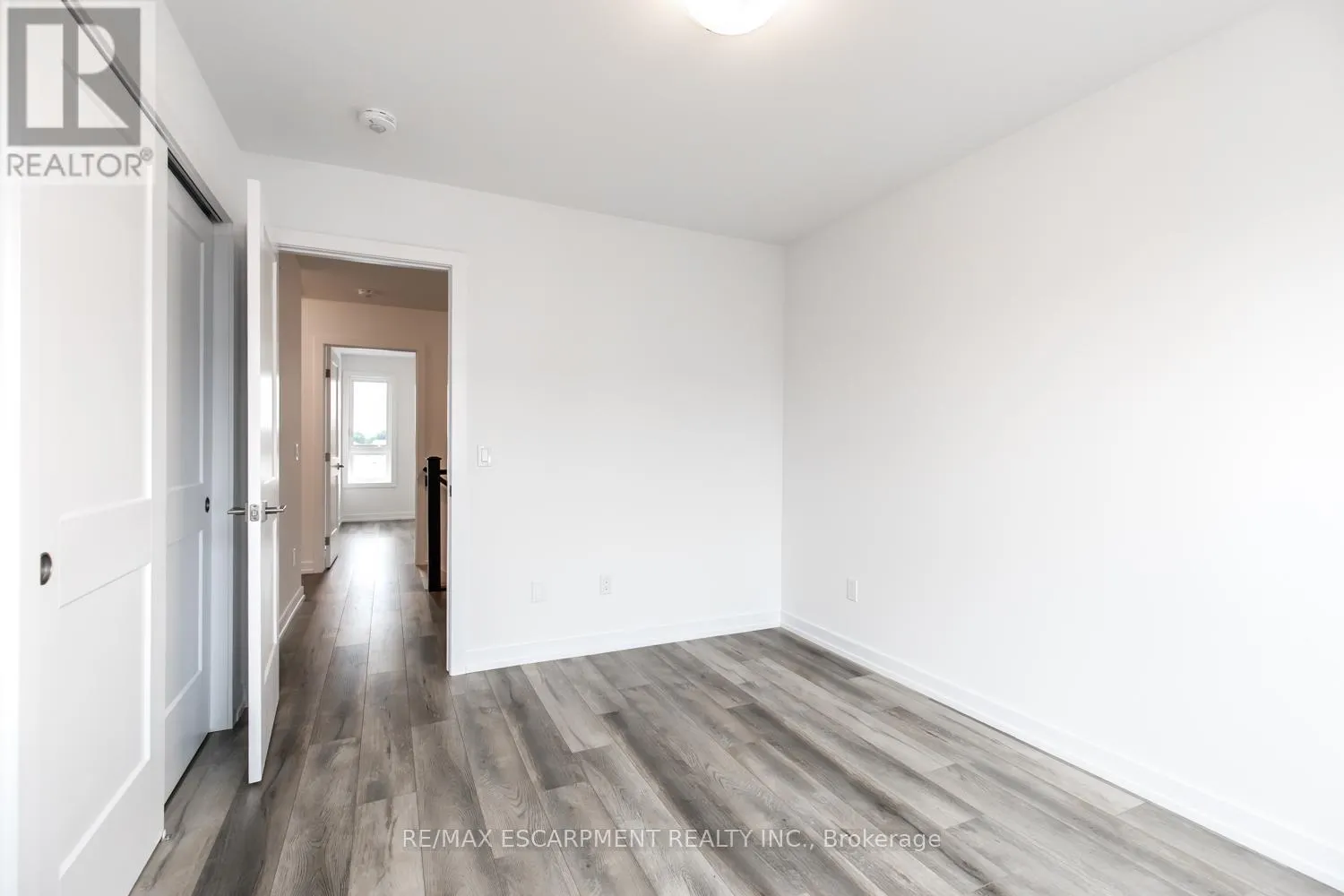 207 BURKE STREET