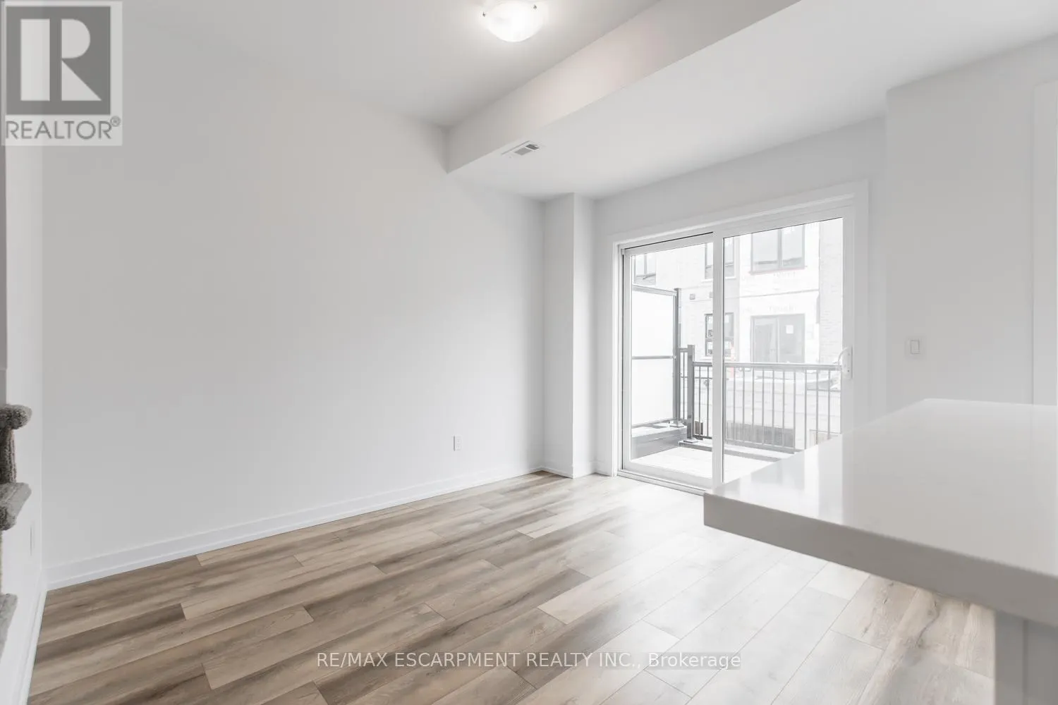 207 BURKE STREET