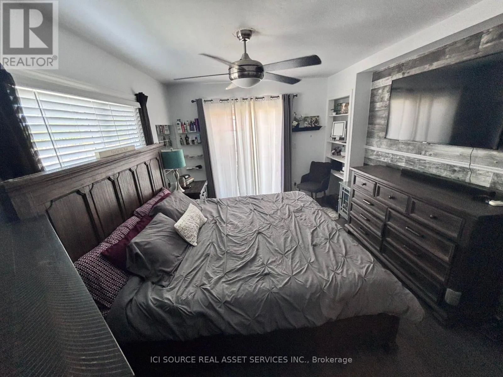 73 MARC BOULEVARD
