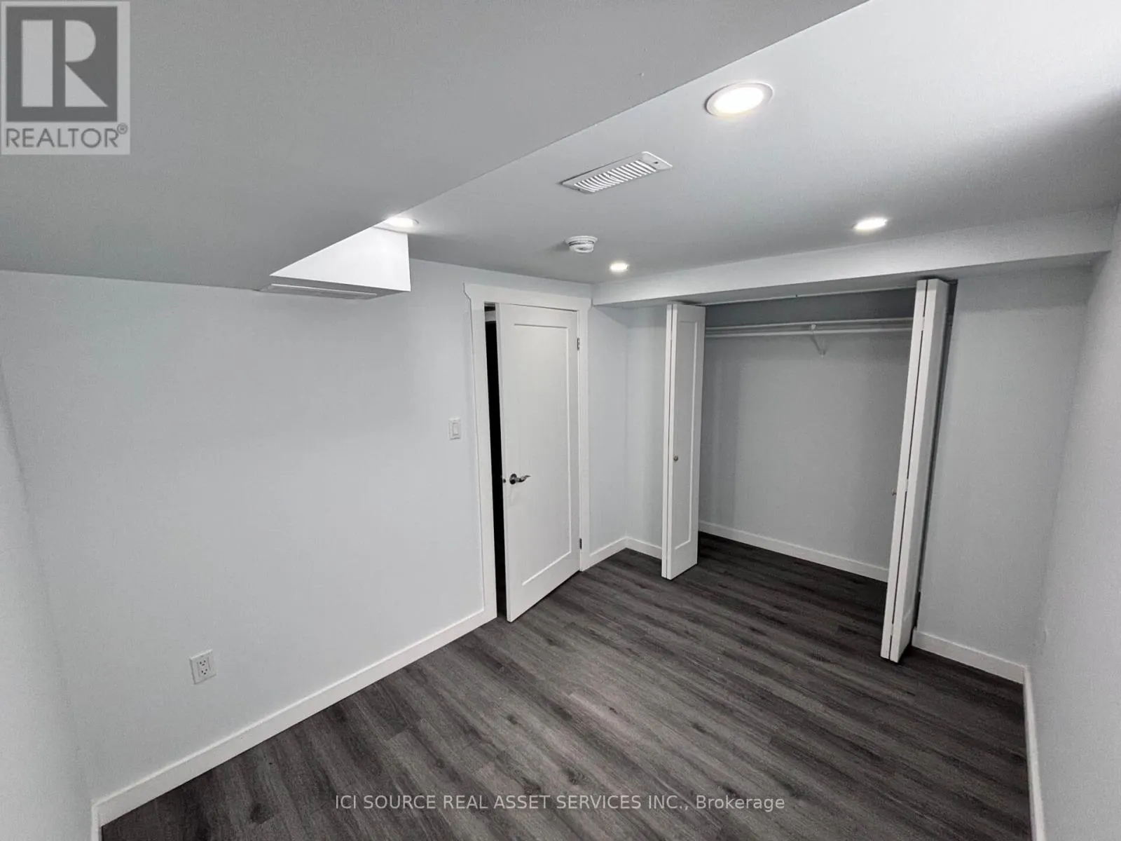 73 MARC BOULEVARD