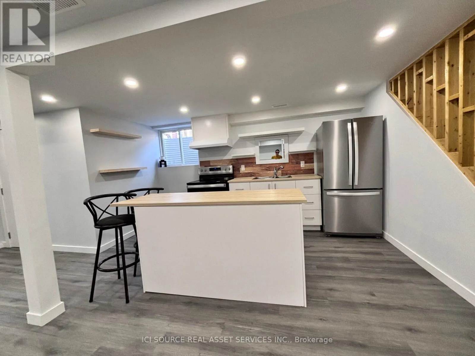 73 MARC BOULEVARD