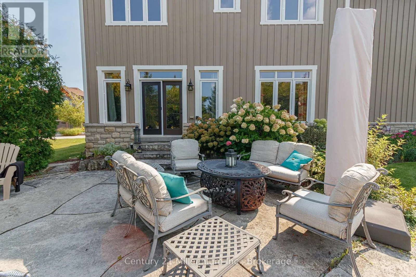 132 VENTURE BOULEVARD