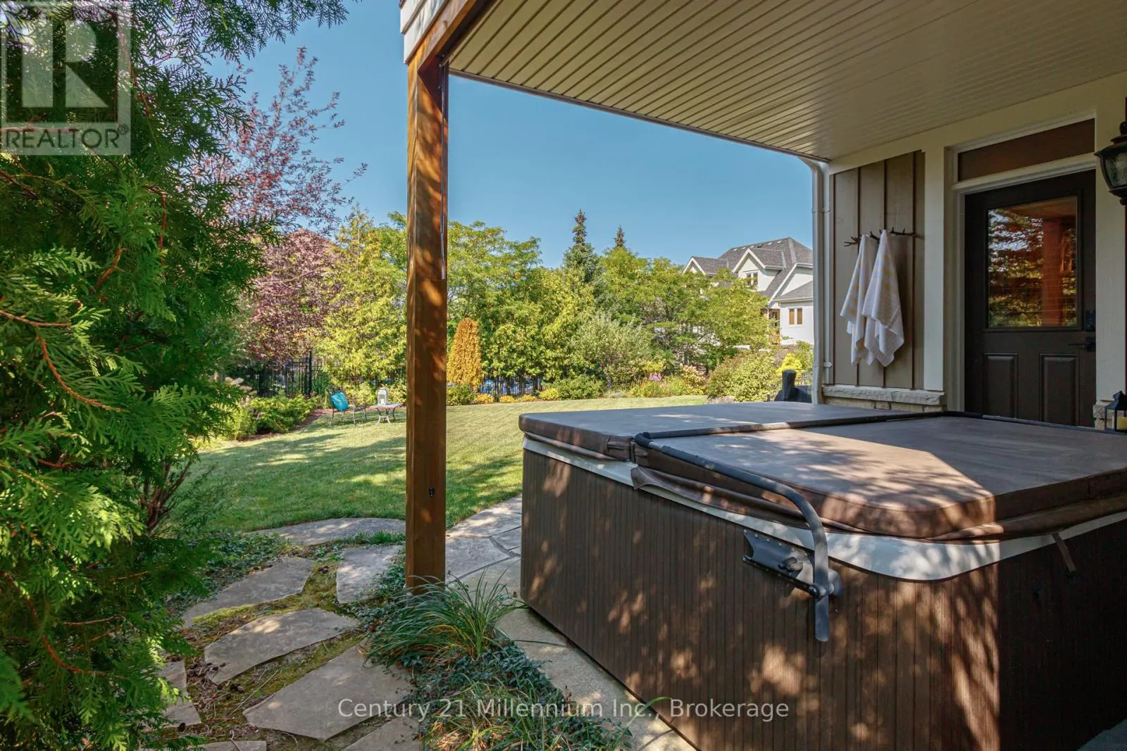132 VENTURE BOULEVARD