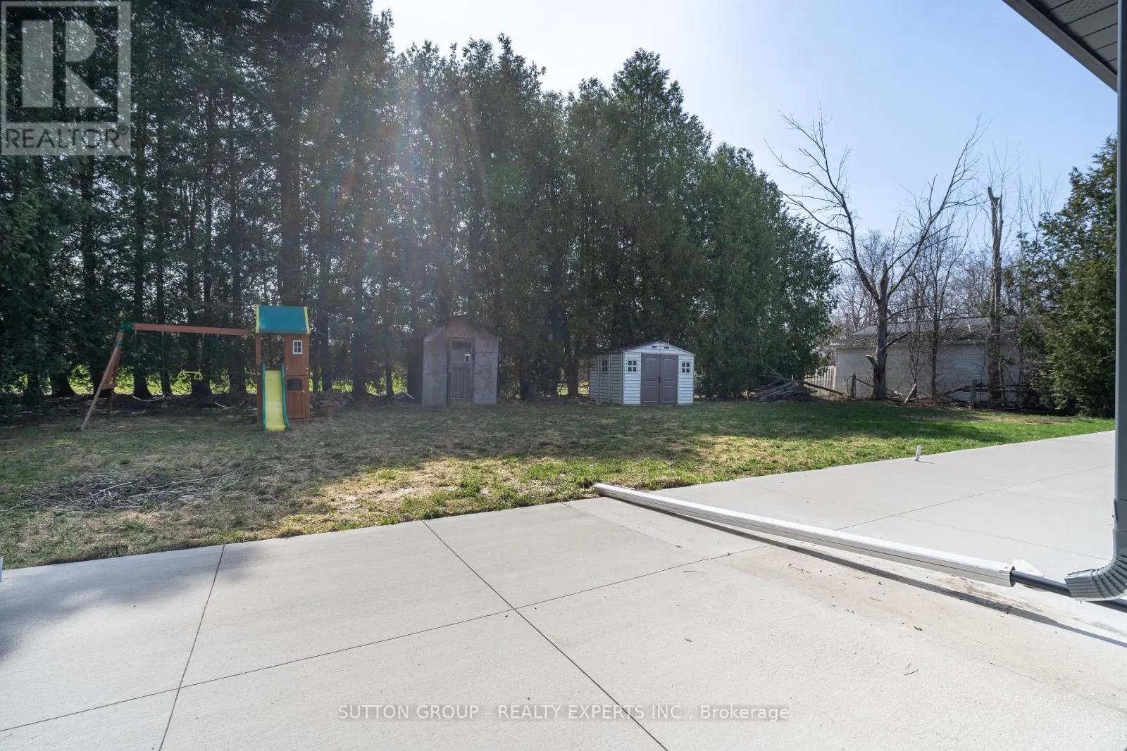 4934 TRAFALGAR ROAD N