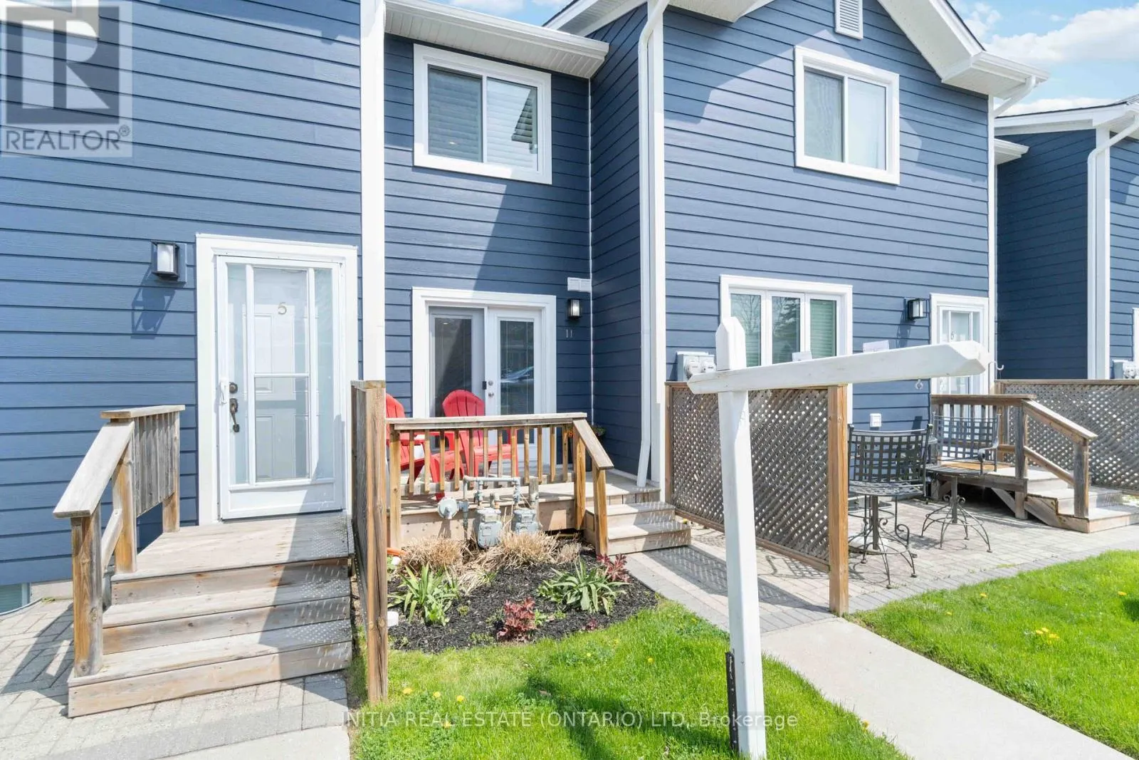 11 - 5 RIVER ROAD, #11