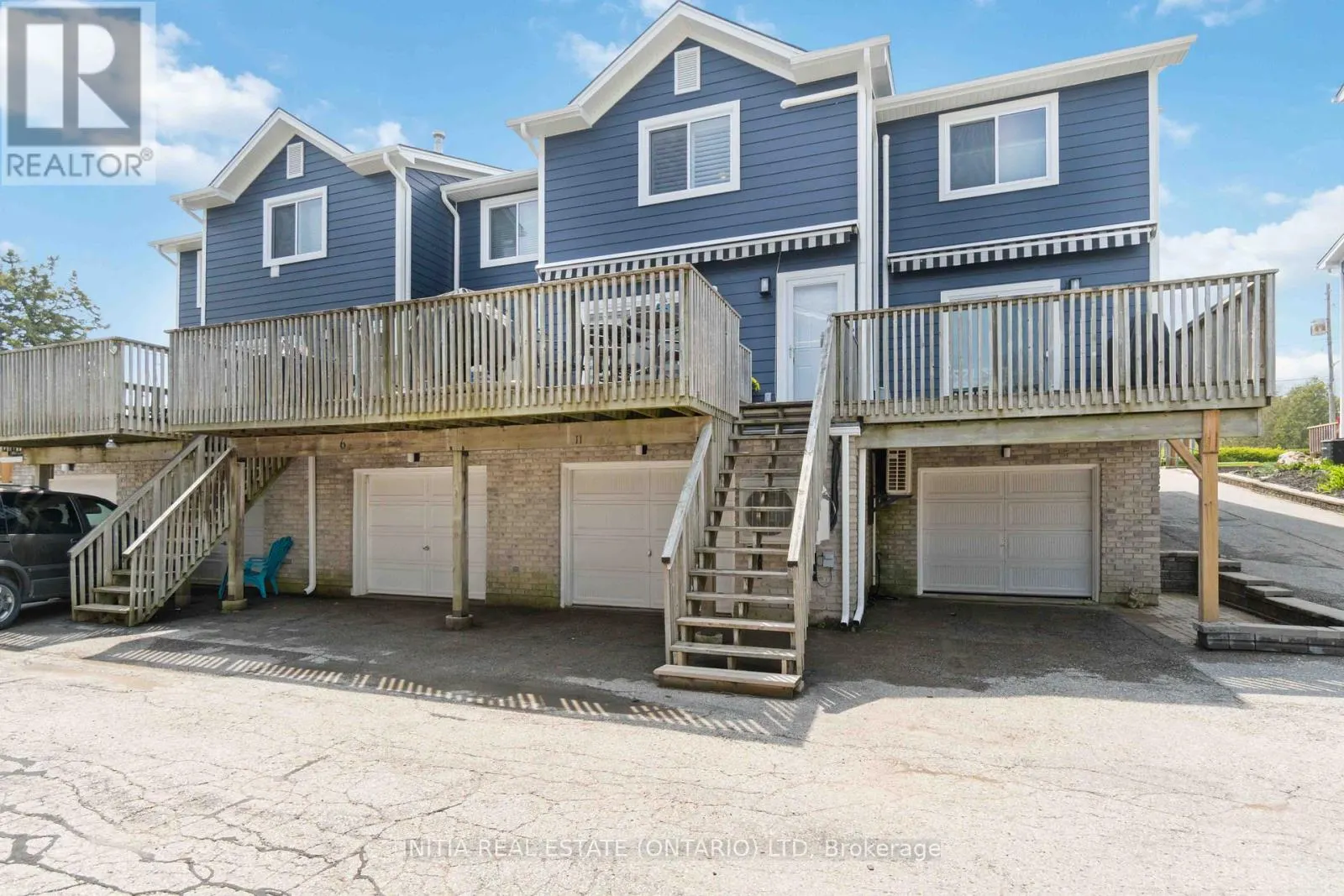 11 - 5 RIVER ROAD, #11