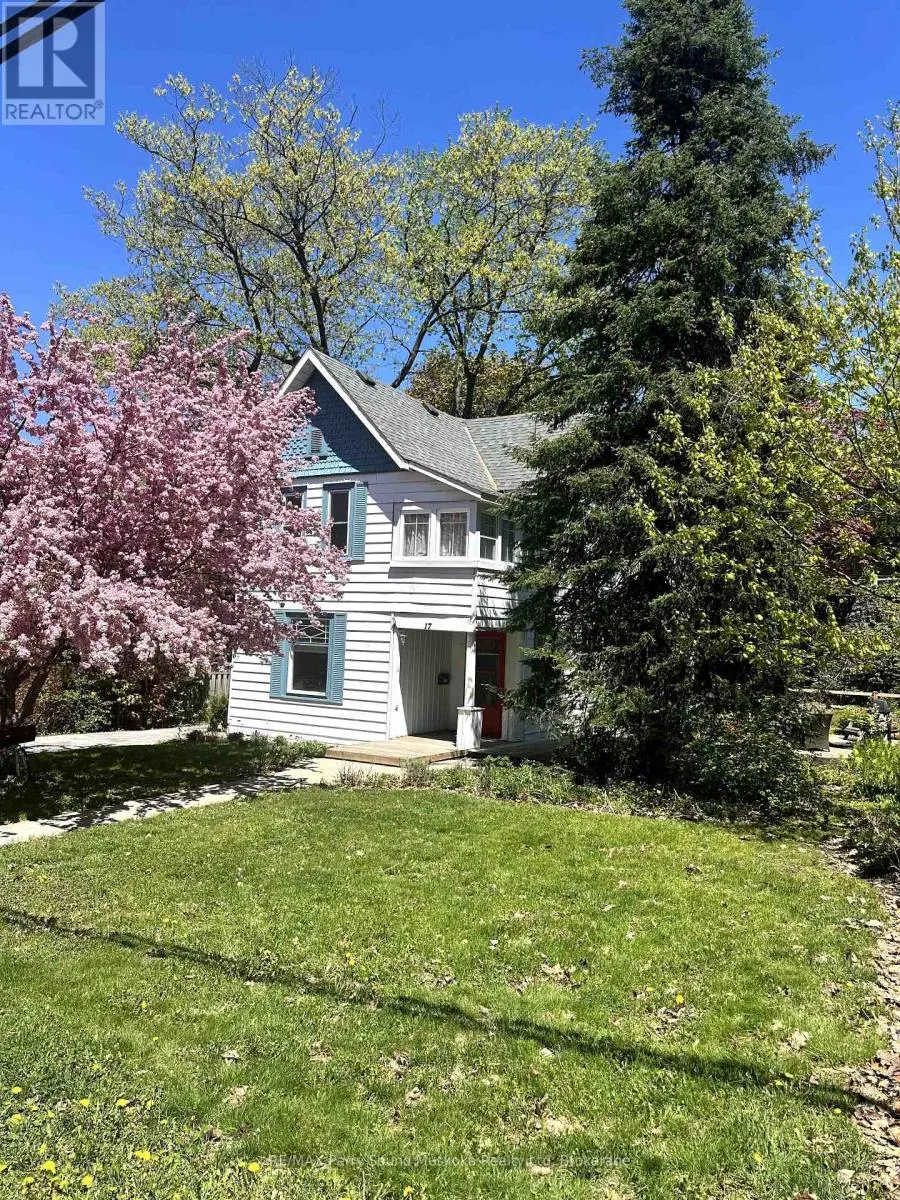 17 WAUBEEK STREET