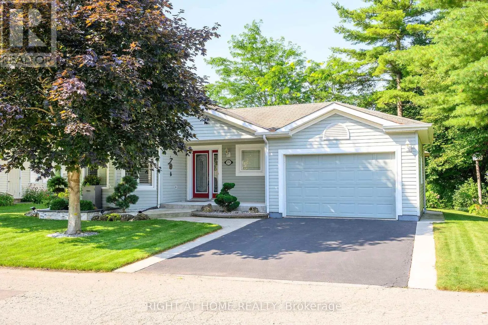 106 BUSHMILL CIRCLE