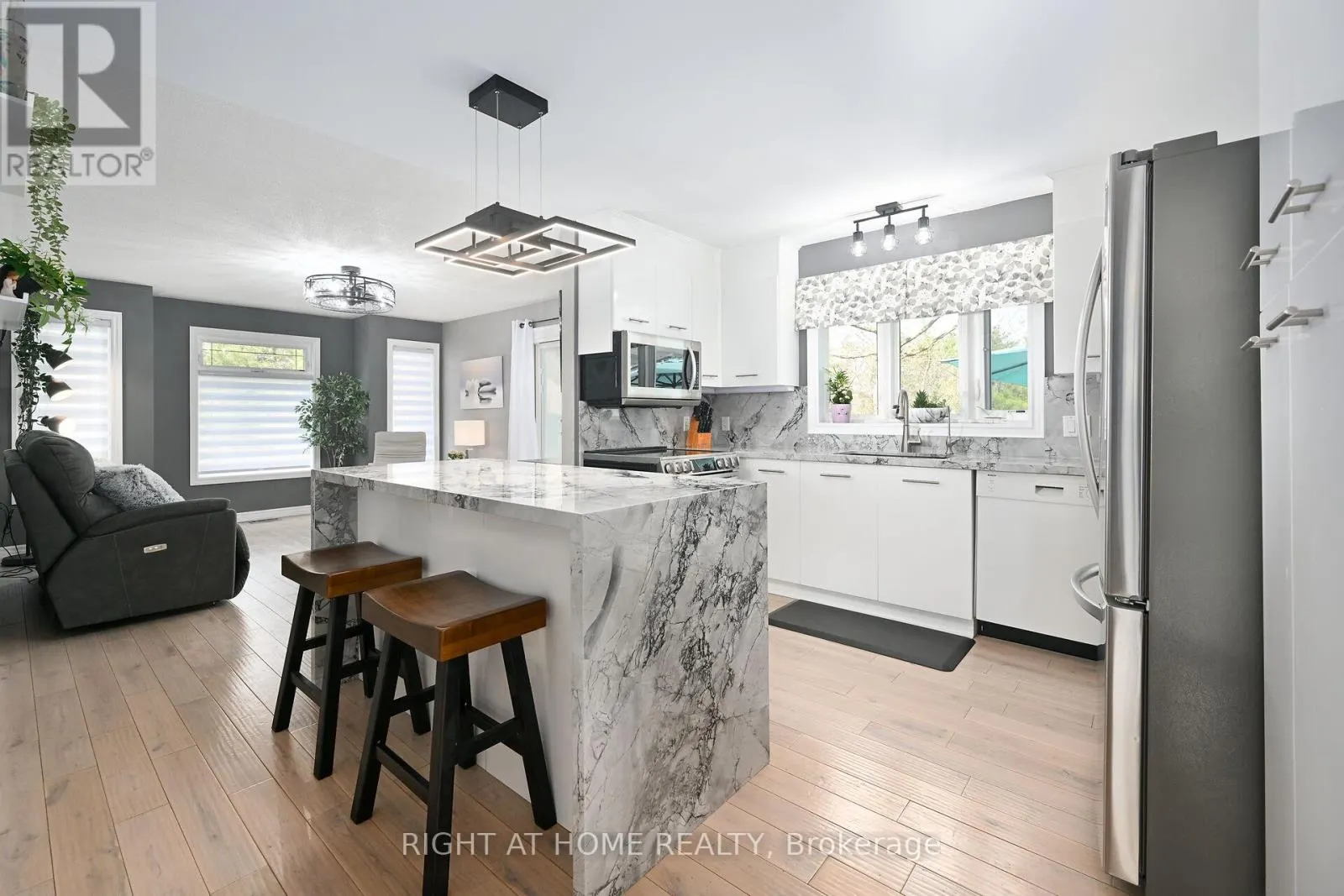 106 BUSHMILL CIRCLE