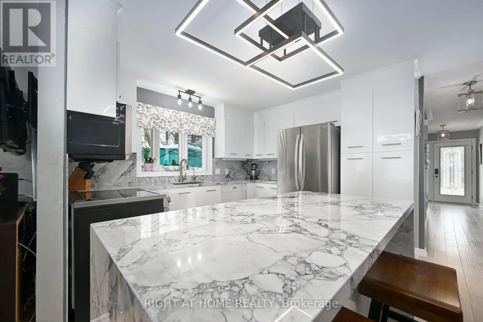 106 BUSHMILL CIRCLE