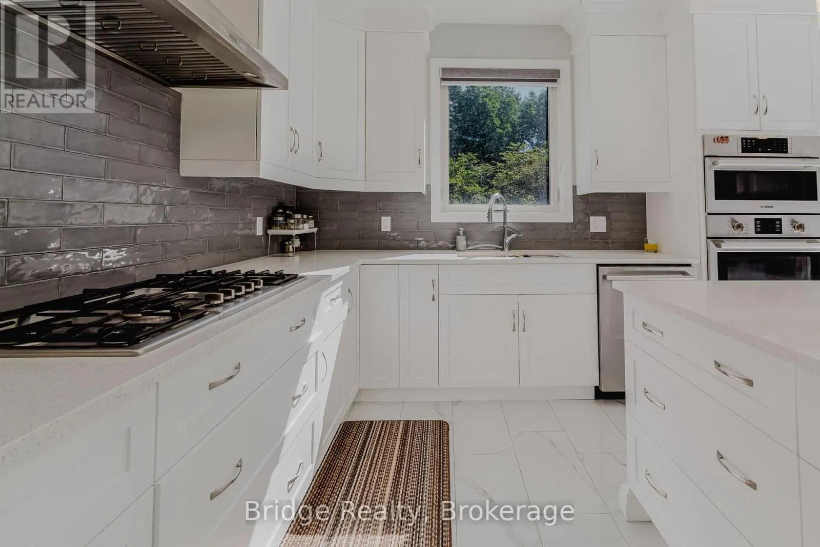 133 BIRDIE COURT E