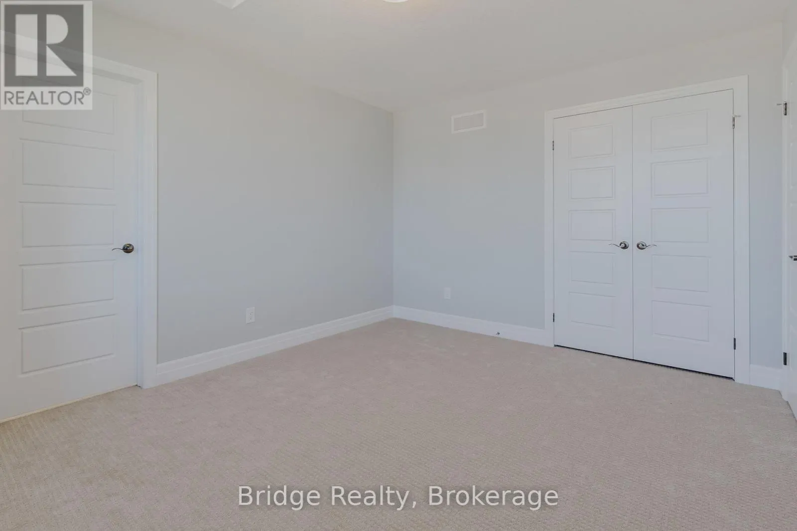 133 BIRDIE COURT E