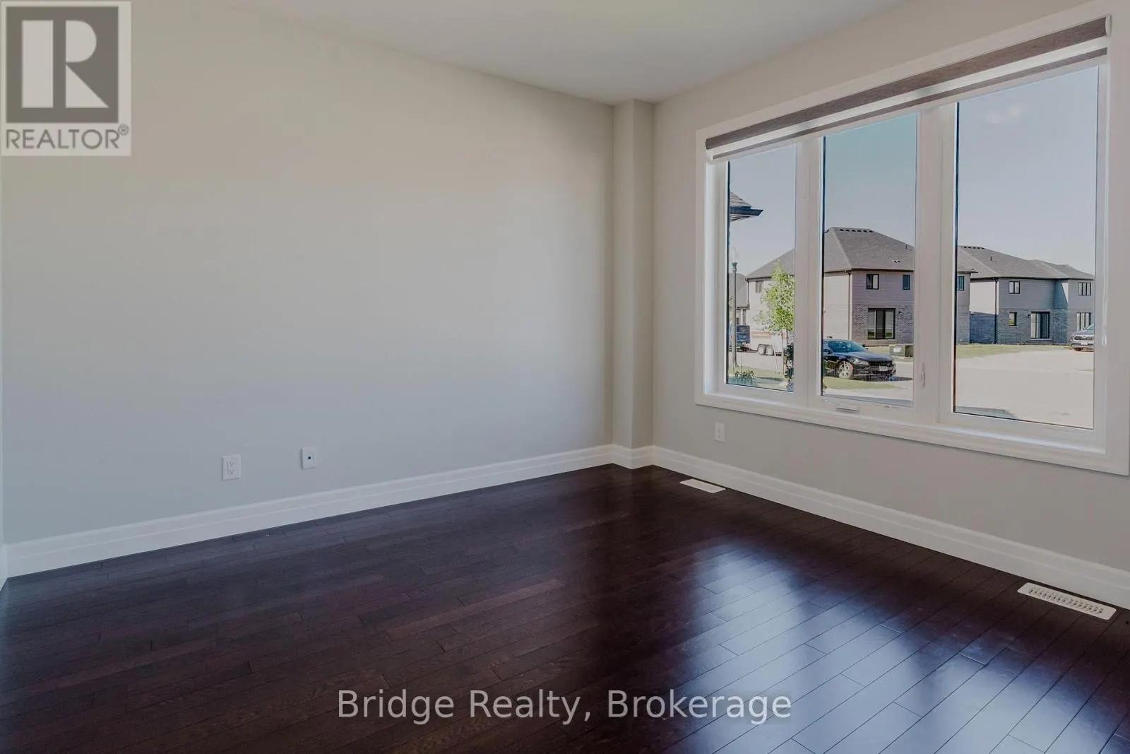 133 BIRDIE COURT E