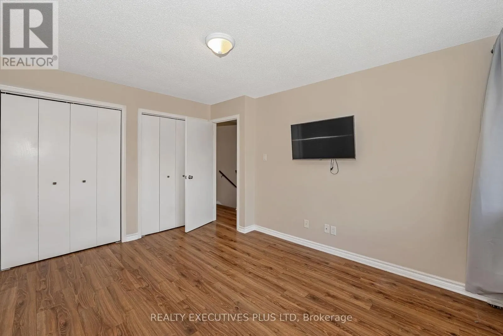 8 CARMAN COURT